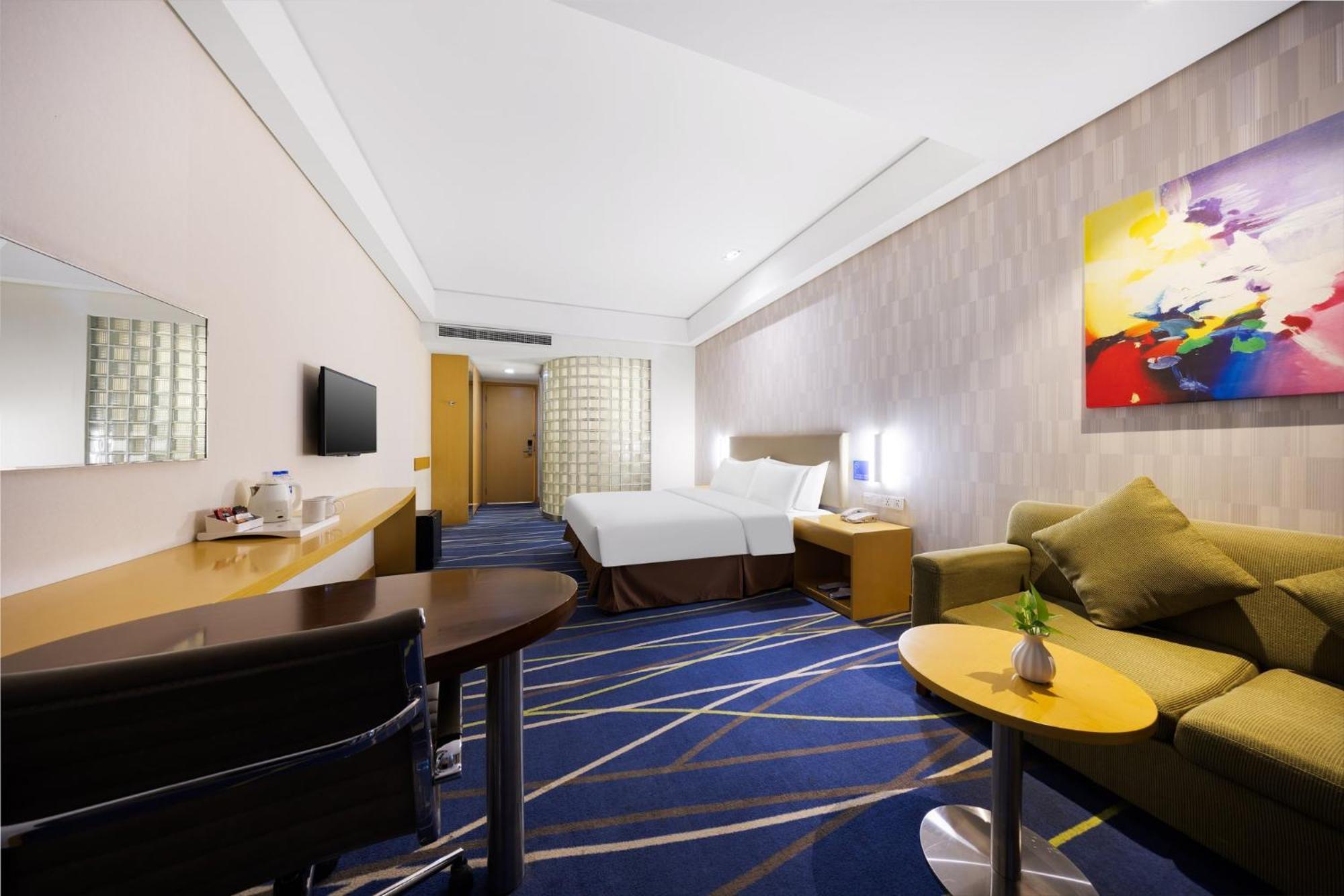 Holiday Inn Express Zhengzhou Airport By Ihg Xinzheng  Экстерьер фото