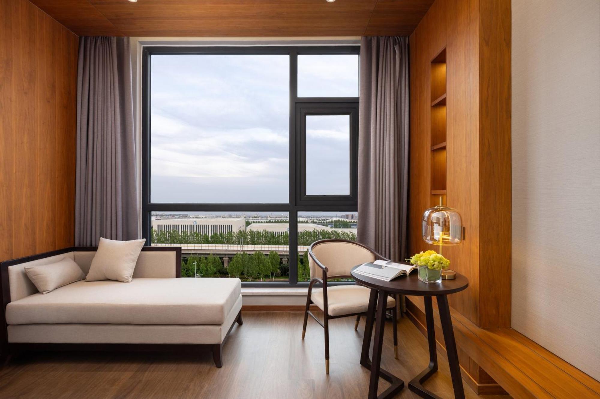 Holiday Inn Express Zhengzhou Airport By Ihg Xinzheng  Экстерьер фото